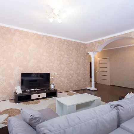 Vip Mayak Minsk