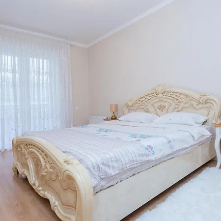 Vip Mayak Apartment Minsk